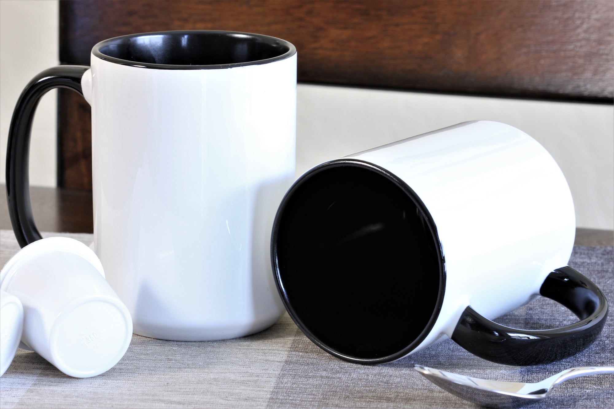 Black / White - Blank Customizable 15oz Coffee Mugs